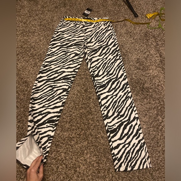 Zebra print Lioness Pants size 30 - Picture 3 of 6